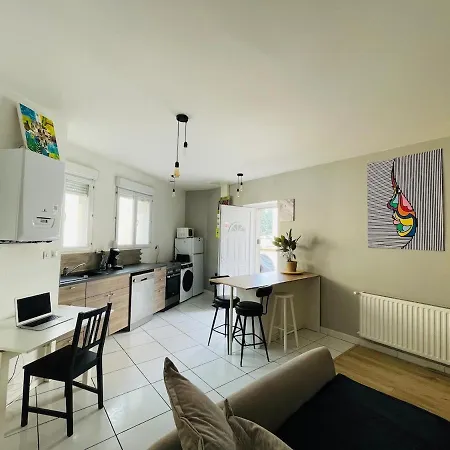 Cocon Lyon, Terrasse, Wifi, Bus Appartement Sainte-Foy-lès-Lyon