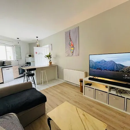 Cocon Lyon, Terrasse, Wifi, Bus Appartamento *